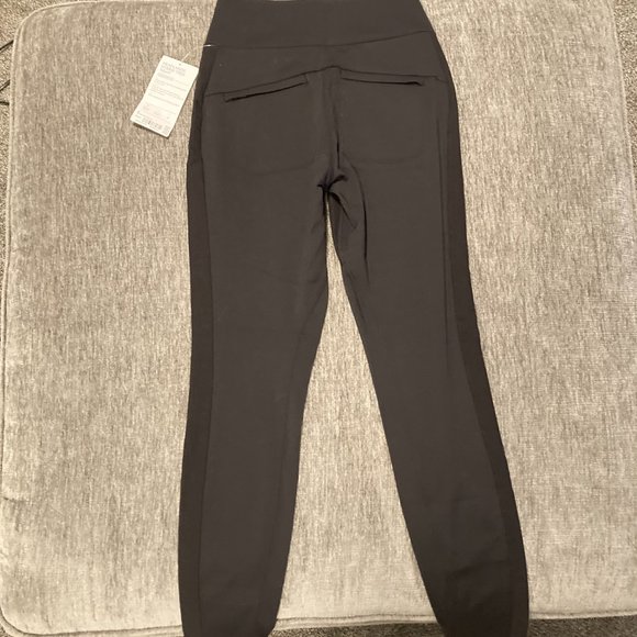 NWT Athleta Headlands Hybrid Trek Tight - Picture 4 of 9